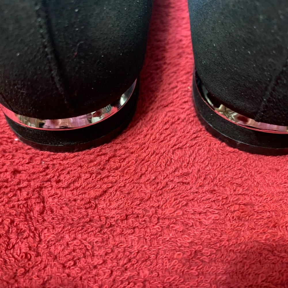 Slippers - Picture 7 of 7